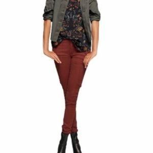 CAbi Burgundy Skinny Pants